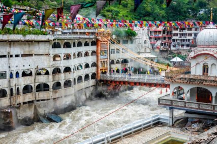 Manikaran Hot Springs_2